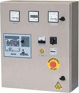 panel sterowania automatycznego wraz z SZR-em w które wyposażone są agregaty prądotwórcze