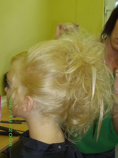 Kurs fryzjerski + moduł przedłużania włosów, Szczecin, zachodniopomorskie