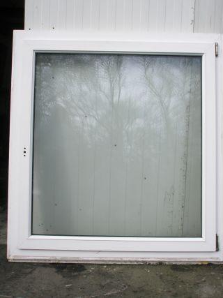 okno 140(wys) x 129(szer) jedno skrzydłowe uchylno rozwierne