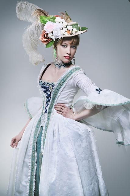 Do sprzedania suknia ślubna, barokowa