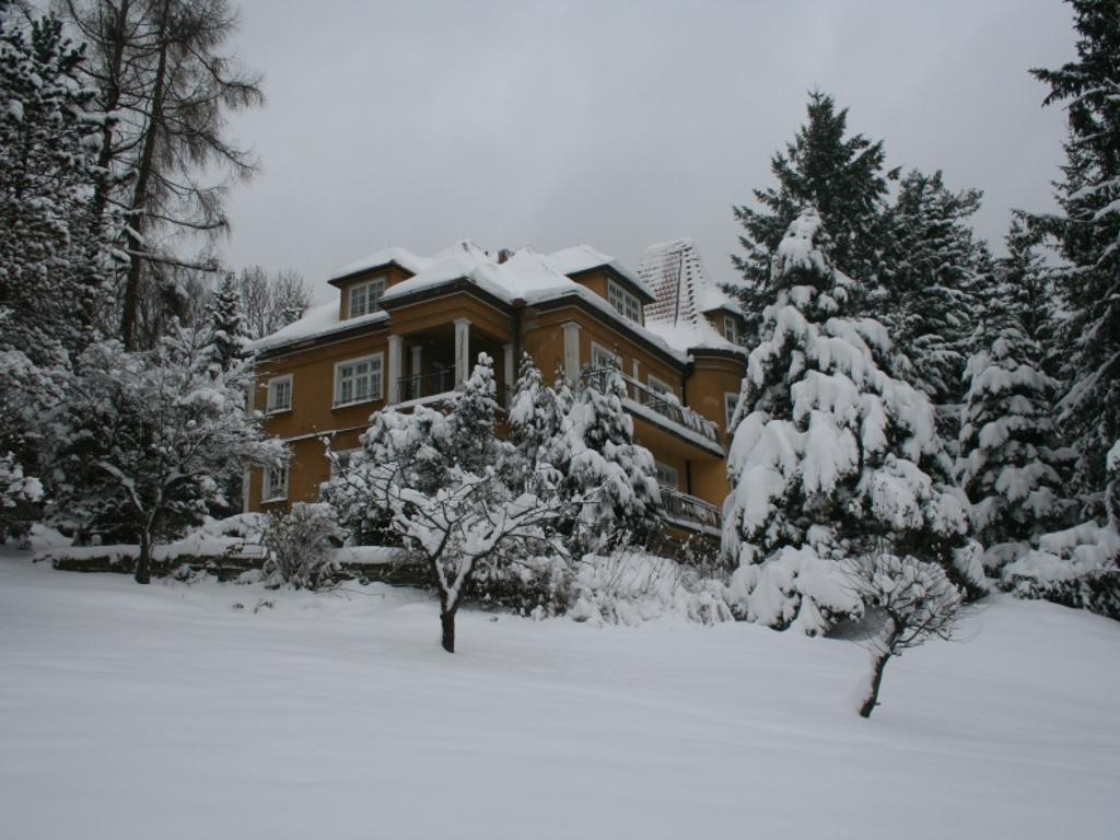 Ośrodek Leczenia Uzależnień zimą