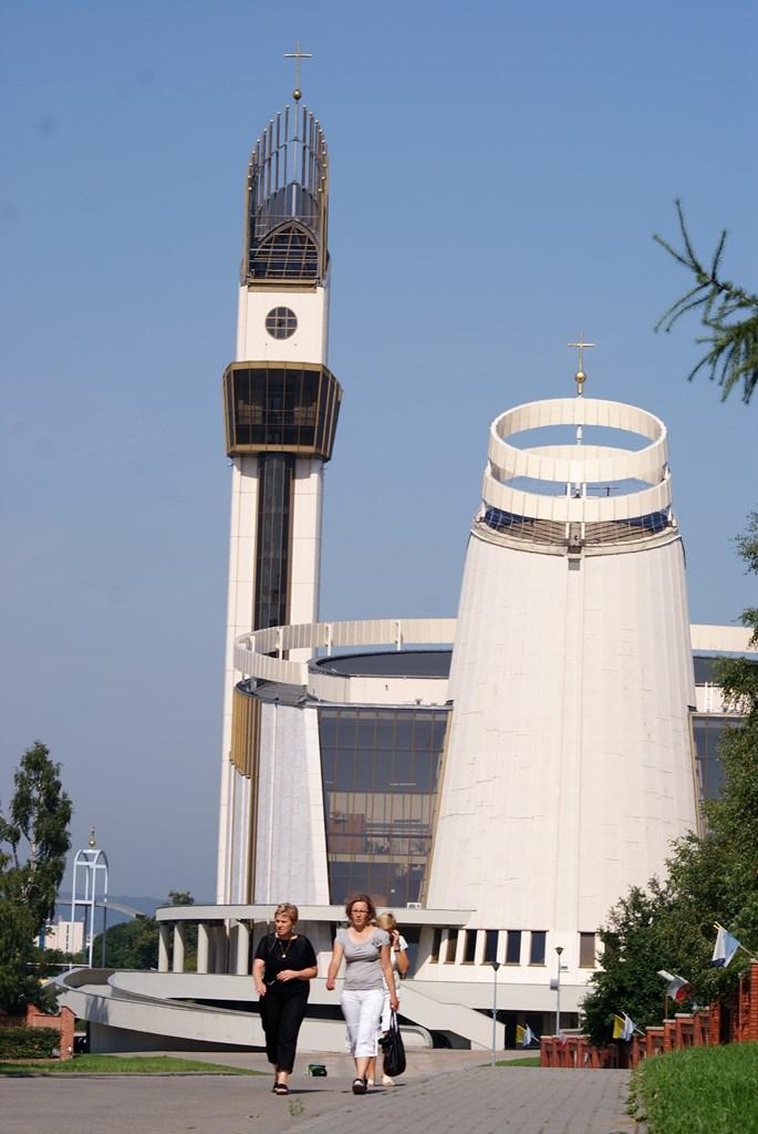 Będąc w Małopolsce, wypada odwiedzić Sanktuarium w Łagiewnik