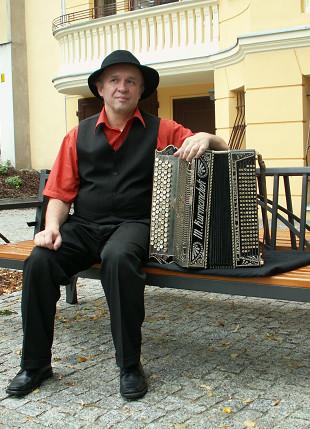 Akordeonista;przyjęcia urodzinowe,imieninowe,weselne-Wrocław,okolice, dolnośląskie