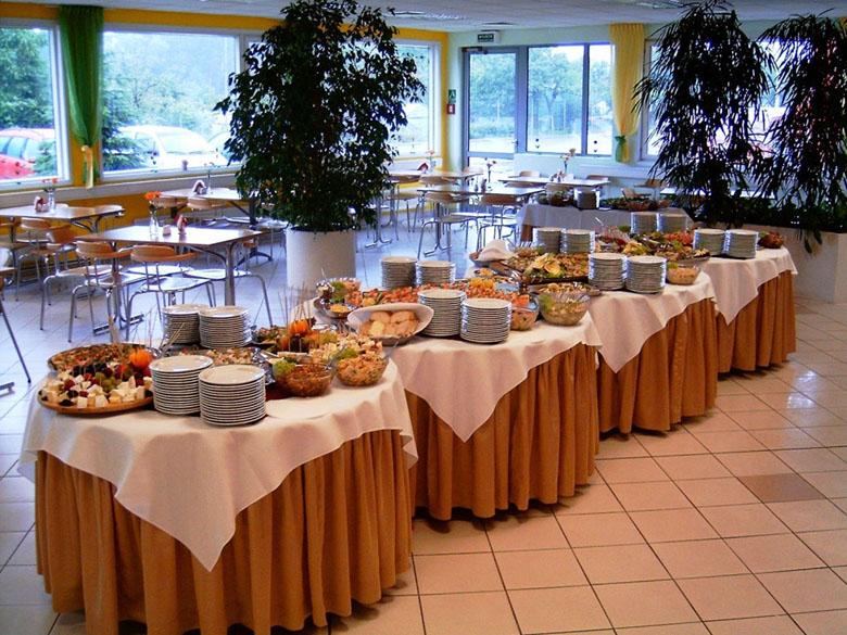 Catering-organizacja imprez, bufety, kantyny, Warszawa, mazowieckie