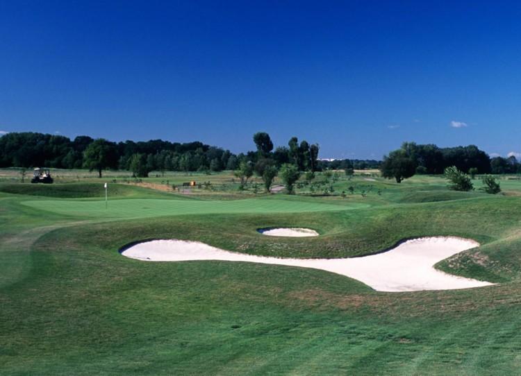 Golf we Wrocławiu, Wisznia Mała, dolnośląskie