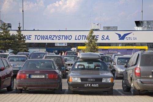 Zaparkuj i leć z Katowic, Ożarowice, śląskie