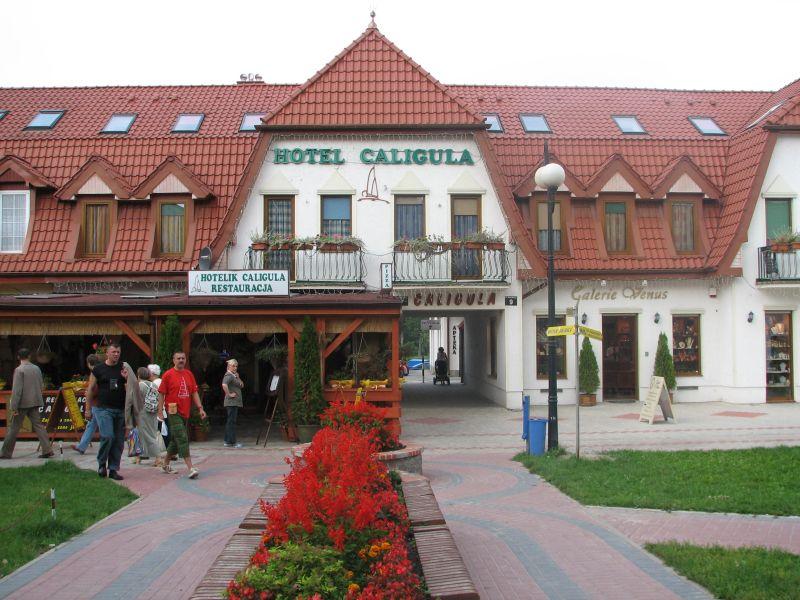 Hotelik Caligula ,  Relax -bungalowy Mikołajki, warmińsko-mazurskie