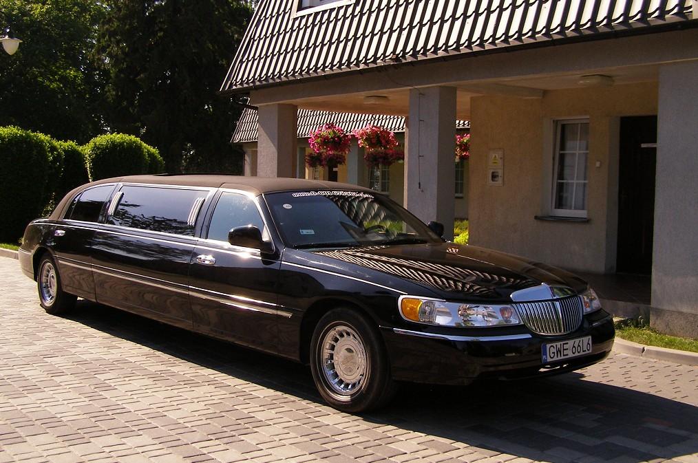  AUTO DO ŚLUBU - LINCOLN TOWN CAR DŁUGA LIMUZYNA, Luzino, pomorskie