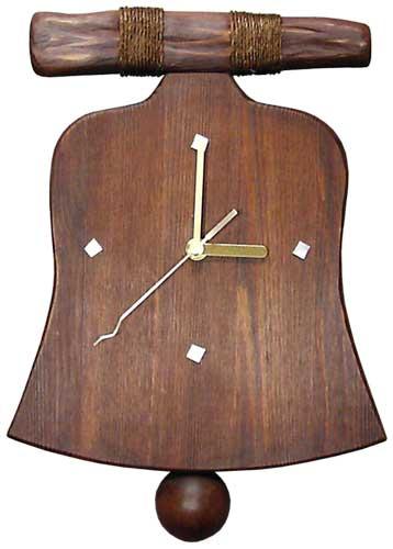 Przykładowy zegar z drewna