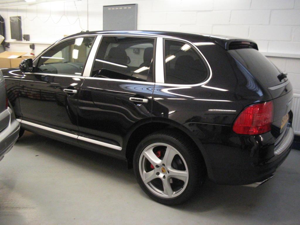 PORSCHE CAYENNE