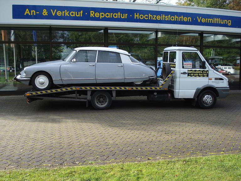 Transport zabytkowych aut. Poznań, wielkopolskie