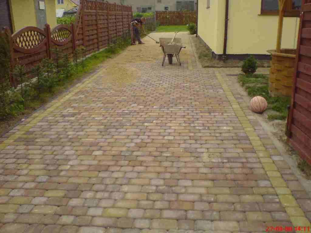 Układanie nawierzchni z kostki brukowej , Grudziądz, kujawsko-pomorskie