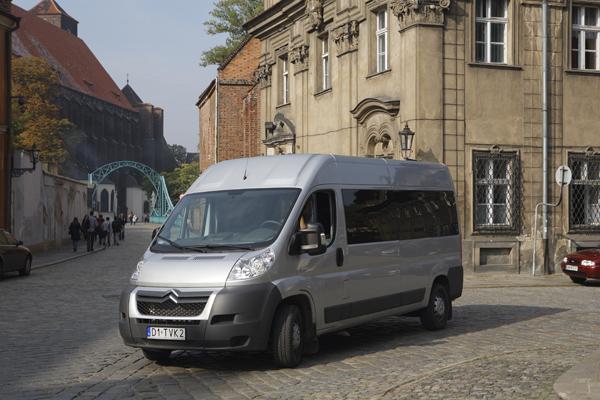 TRANSPORT OSOBOWY - BUSY DO WYNAJĘCIA