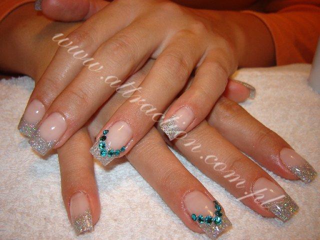 Salon Attraction-Stylizacja paznokci-Solarium-Roll, Kraków, małopolskie