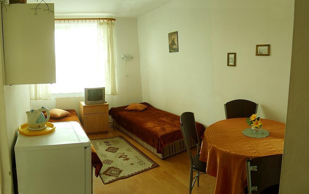 Tanie, całoroczne pokoje i apartamenty. F-ry  VAT, Kołobrzeg, zachodniopomorskie