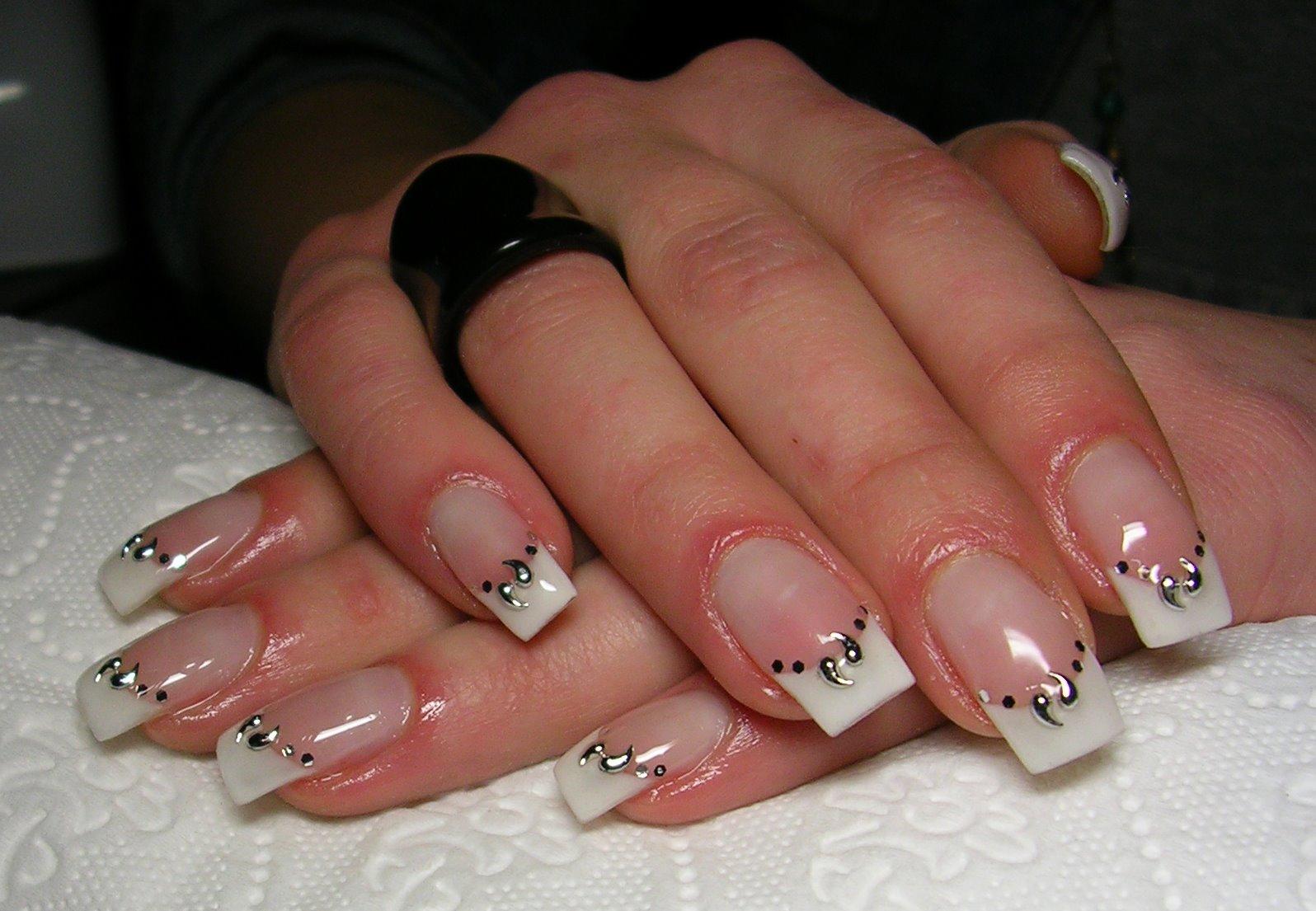 TIPSY, MANICURE, PEDICURE - dyplomowana stylistka, Kraków, małopolskie