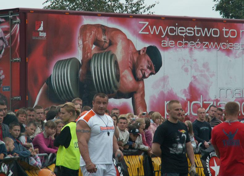 realizacja zawodów Strongman