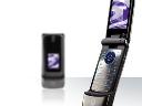 Motorola K3 - współpracuje  z NaviExpert, Dostępny w ofercie PLAY