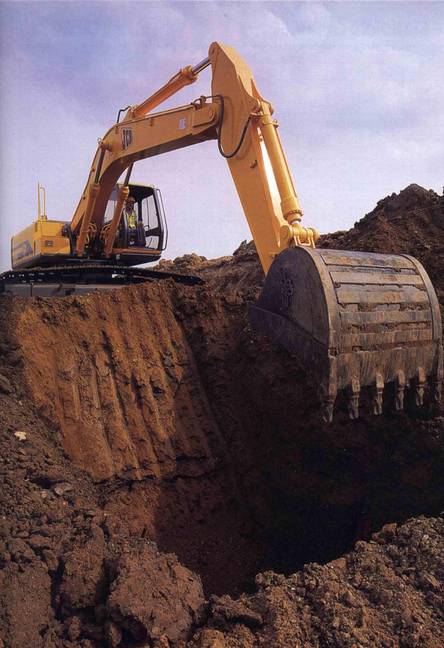 Usługi obróbki skrawaniem. Naprawa pomp hydraulicznych.