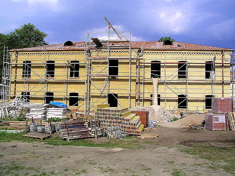 Oczyszczanie ścian budynków konstrukcji kamienia, Warszawa, mazowieckie