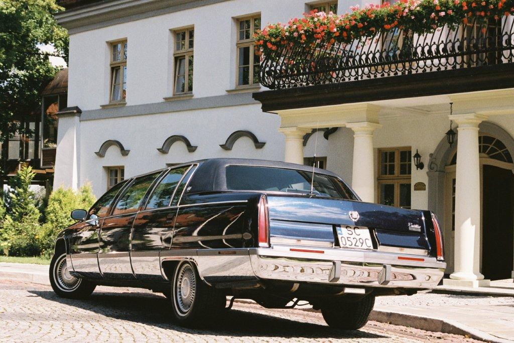 CADILLAC Fleetwood (7 metrów luksusu) CZĘSTOCHOW, Czestochowa, śląskie