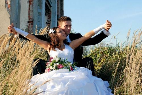 www.fotojoanna.pl Fotografia Ślubna Piotrków Trybunalski, zdjęcia ślubne Tomaszów Mazowiecki