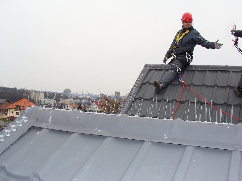 Przykładowy montaż systemu E4 - szerokie gzymsy, parapety, duże powierzchnie. 