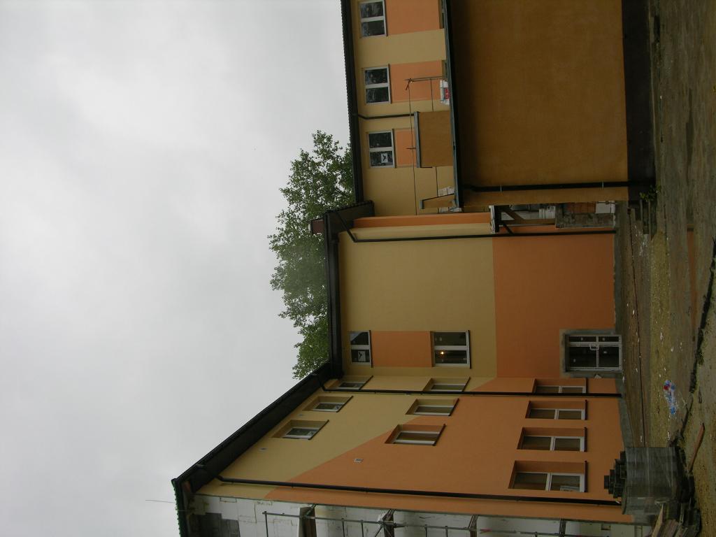 WYNAJEM   NIERUCHOMOŚCI, JAWORZNO, śląskie
