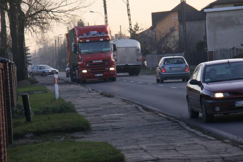 Ruchliwa trasa -Piątek- powierzchnia pod reklamę, łódzkie