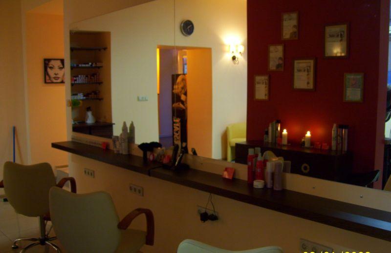 Strzyżenia ,Koloryzacja,Solarium,Kosmetyka, Łódź, łódzkie