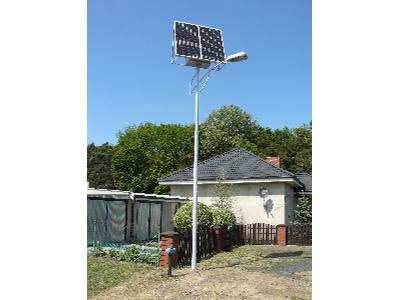 ULISSES-360 - uliczna lampa słoneczna - kliknij, aby powiększyć