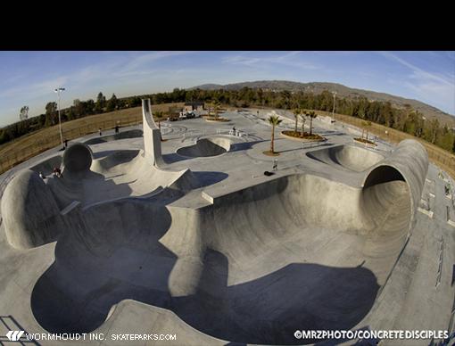 Betonowe skatepark, bez konserwacji