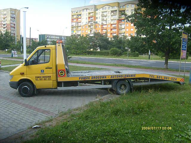 Usługi transportowe, przewóz osób i samochodów