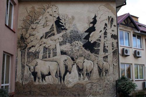 Sgraffito o wymiarach 6 m x 6 m - Hotel Białowieski - Białowieża