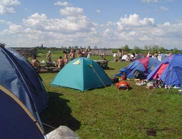 pole namiotowe nad Biebrzą 