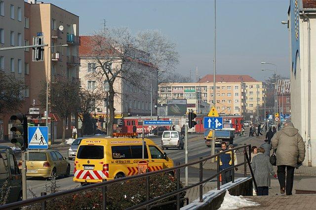 LED z 300 metrów- pełnia Słońca- ulica z Centrum miasta.