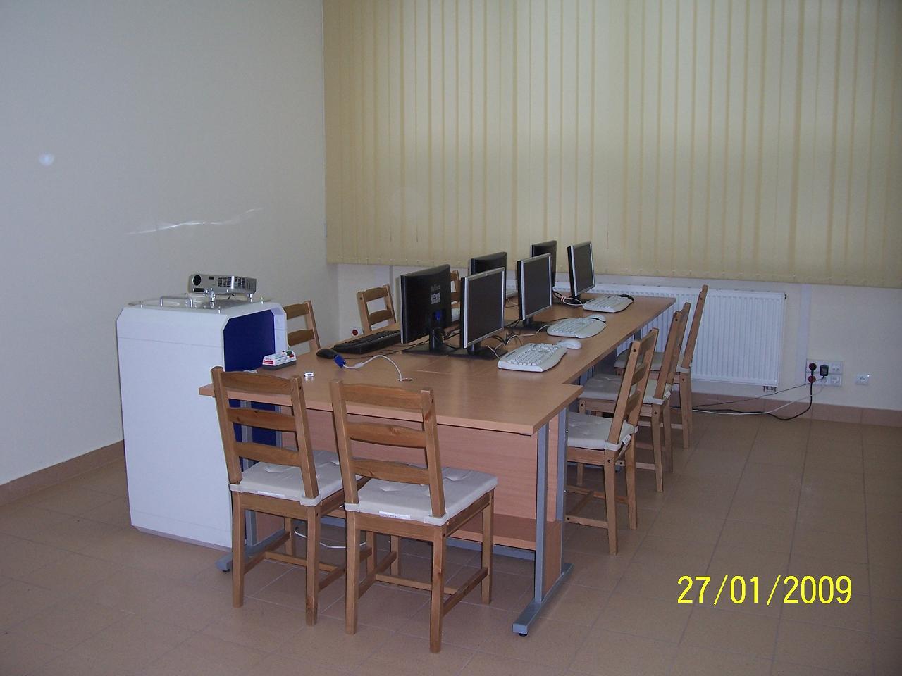 Sala komputerowa mała
