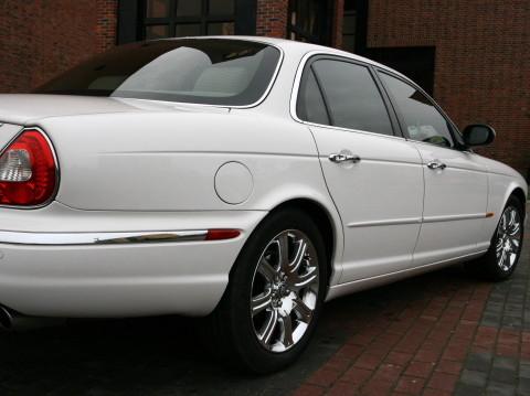 Jaguar XJ8 , auto do ślubu, fotografia ślubna, Kraków, małopolskie