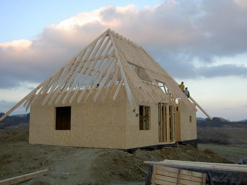 Budowa domów, dachy, pokrycia, domy drewniane, małopolskie