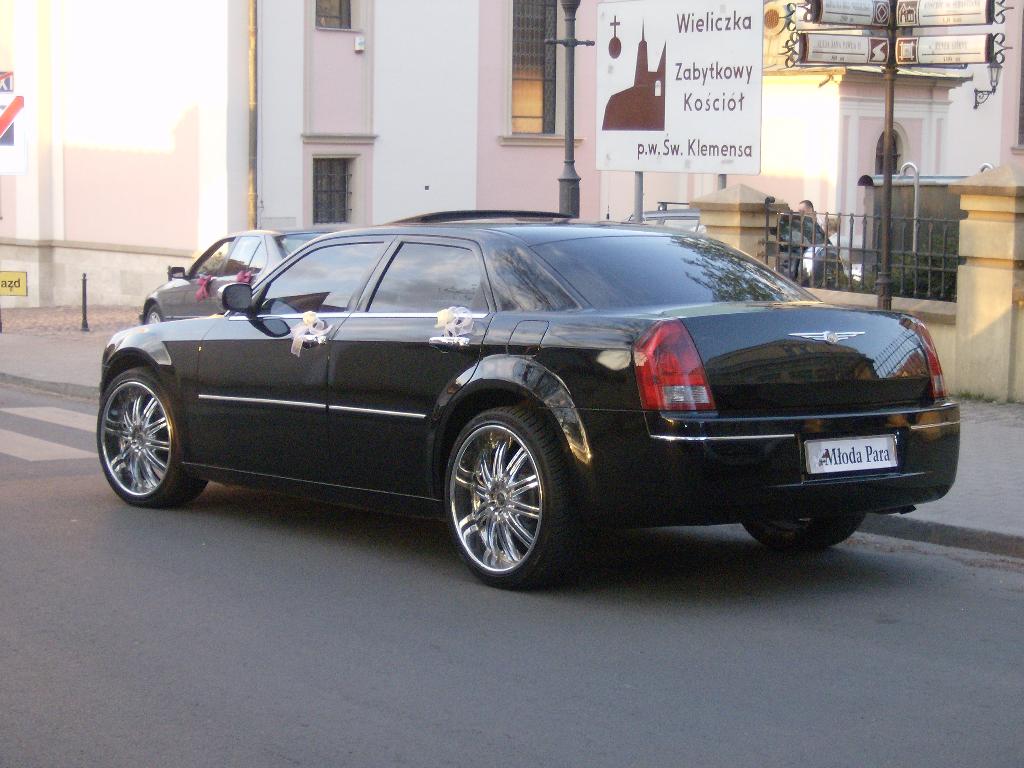 Chrysler 300C do ślubu; Kraków i okolice, małopolskie