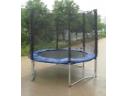 TRAMPOLINA ; Maksymalne obciążenie 150 kg średnica trampoliny 430cm 100% bezpieczna i niezawodna.