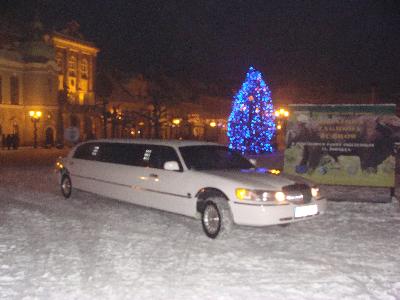 Lincoln Town Car   - kliknij, aby powiększyć