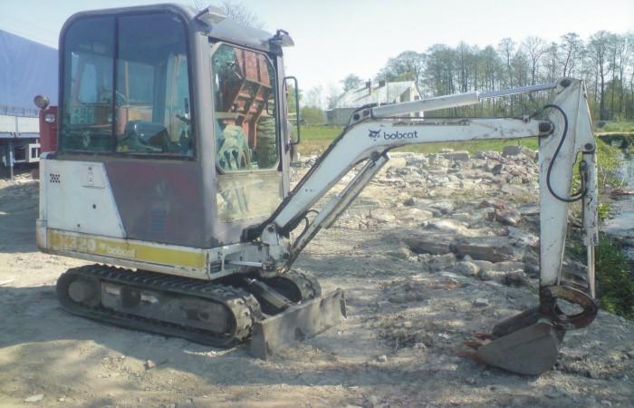 Bobcat X320