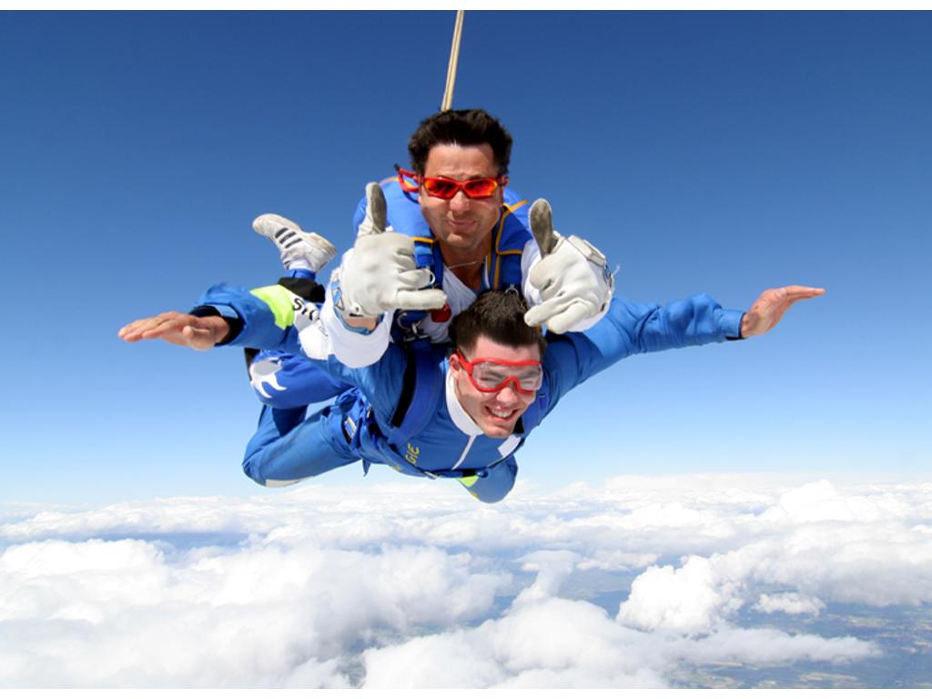 Spadochroniarstwo-skydivingteam, Wrocław,Poznań,Ostrów Wlkp, dolnośląskie