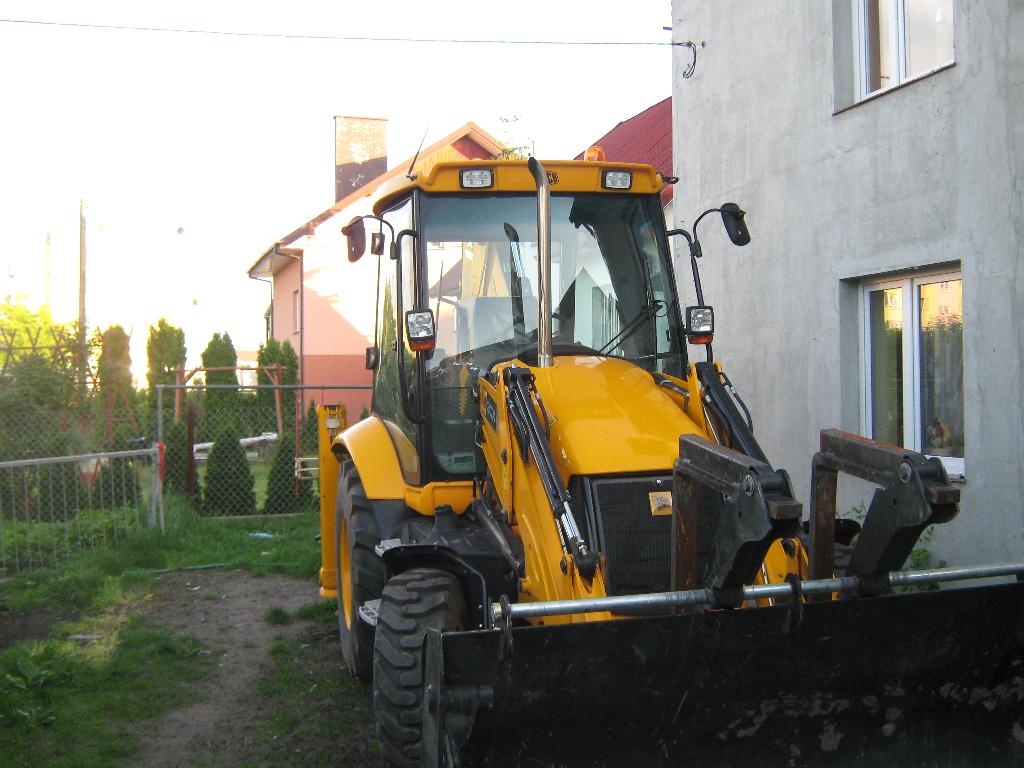 JCB