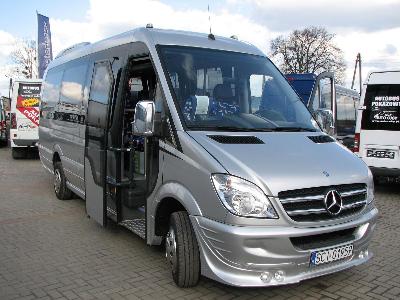 Mercedes Benz Bussines class 20+1, TUV 100 km/h - kliknij, aby powiększyć