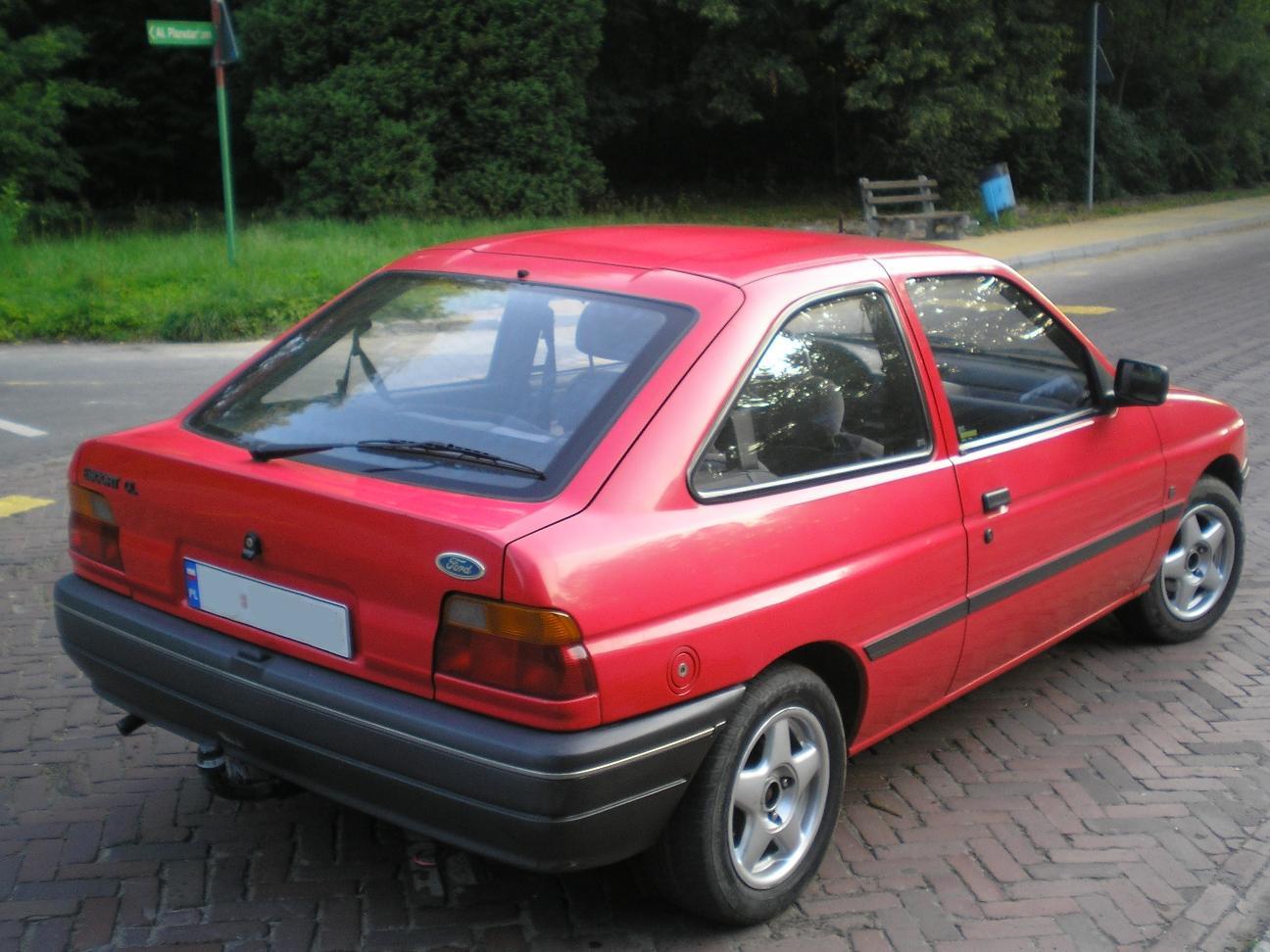 ZADBANY FORD ESCORT 1.8 DIESEL 91 OSZCZĘDNY, Siemianowice, śląskie