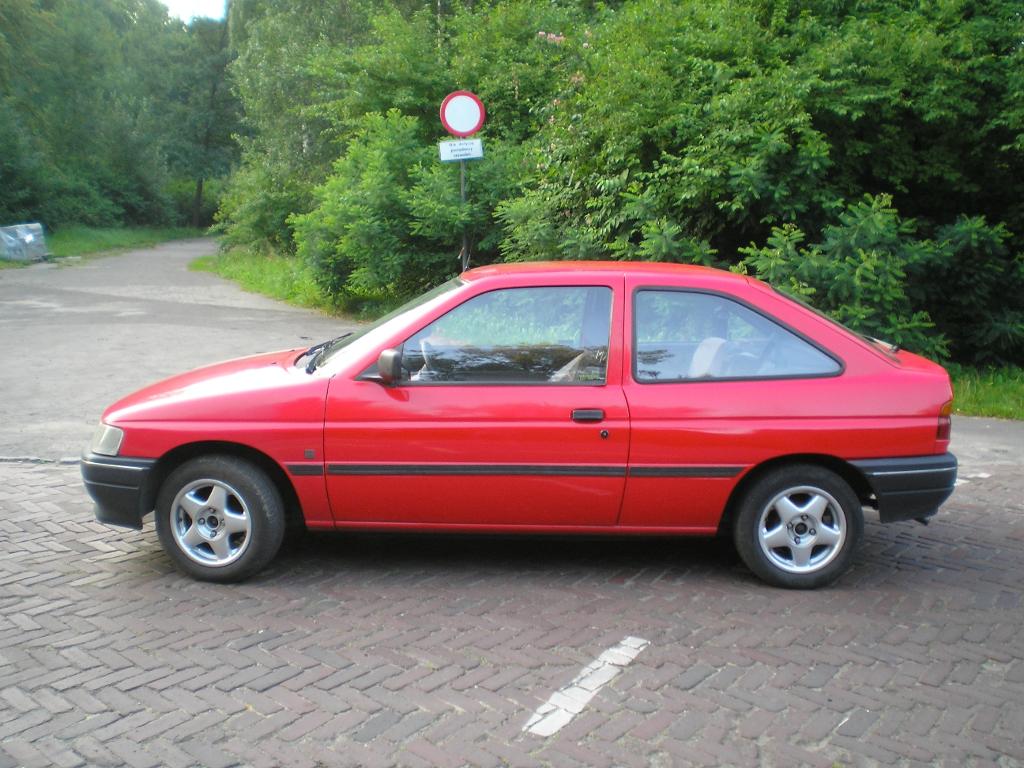 ZADBANY FORD ESCORT 1.8 DIESEL 91 OSZCZĘDNY, Siemianowice, śląskie