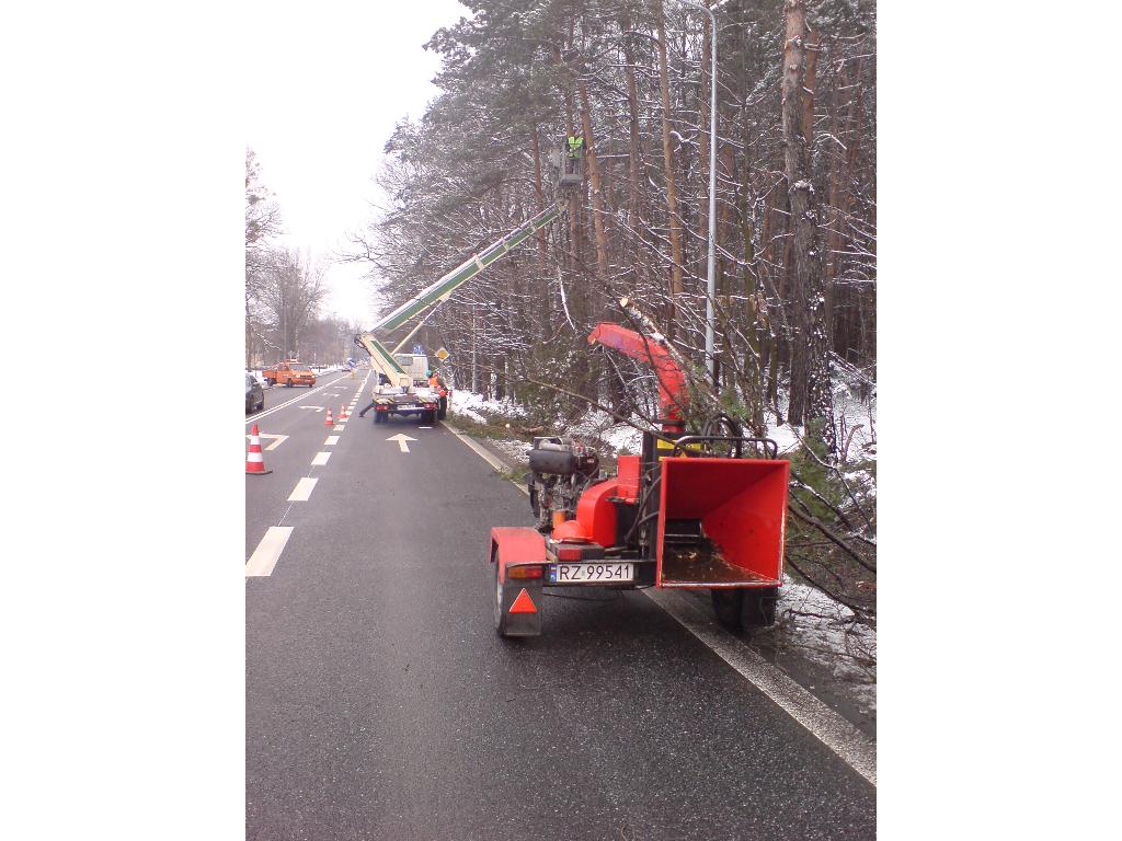 Odśnieżanie,zamiatanie koszenie traw, Rzeszów,Łańcut,Kolbuszowa, podkarpackie