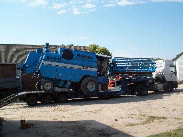 Niskopodwoziowy TRANSPORT MASZYN rolniczych